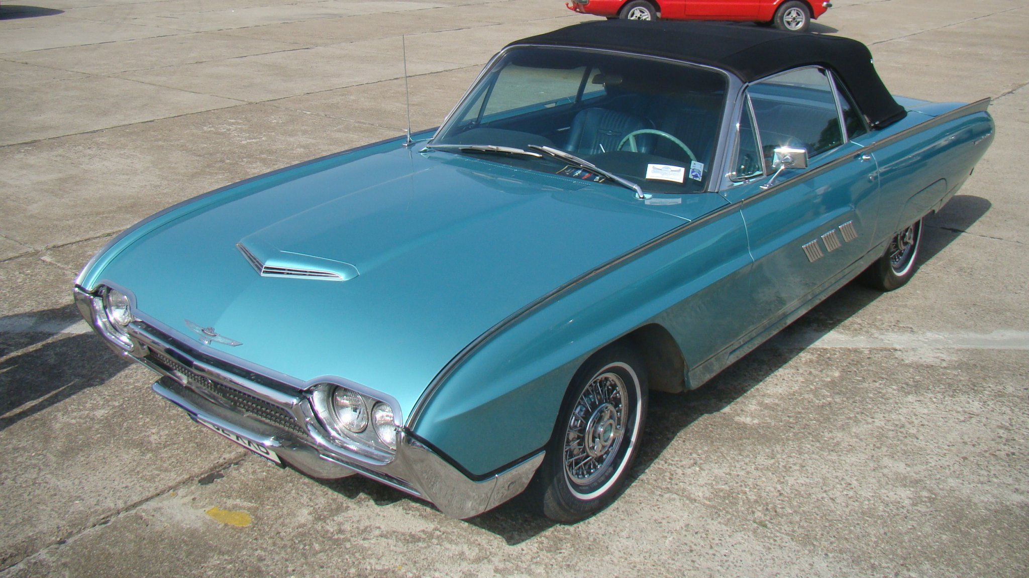 1963 ford thunderbird auction