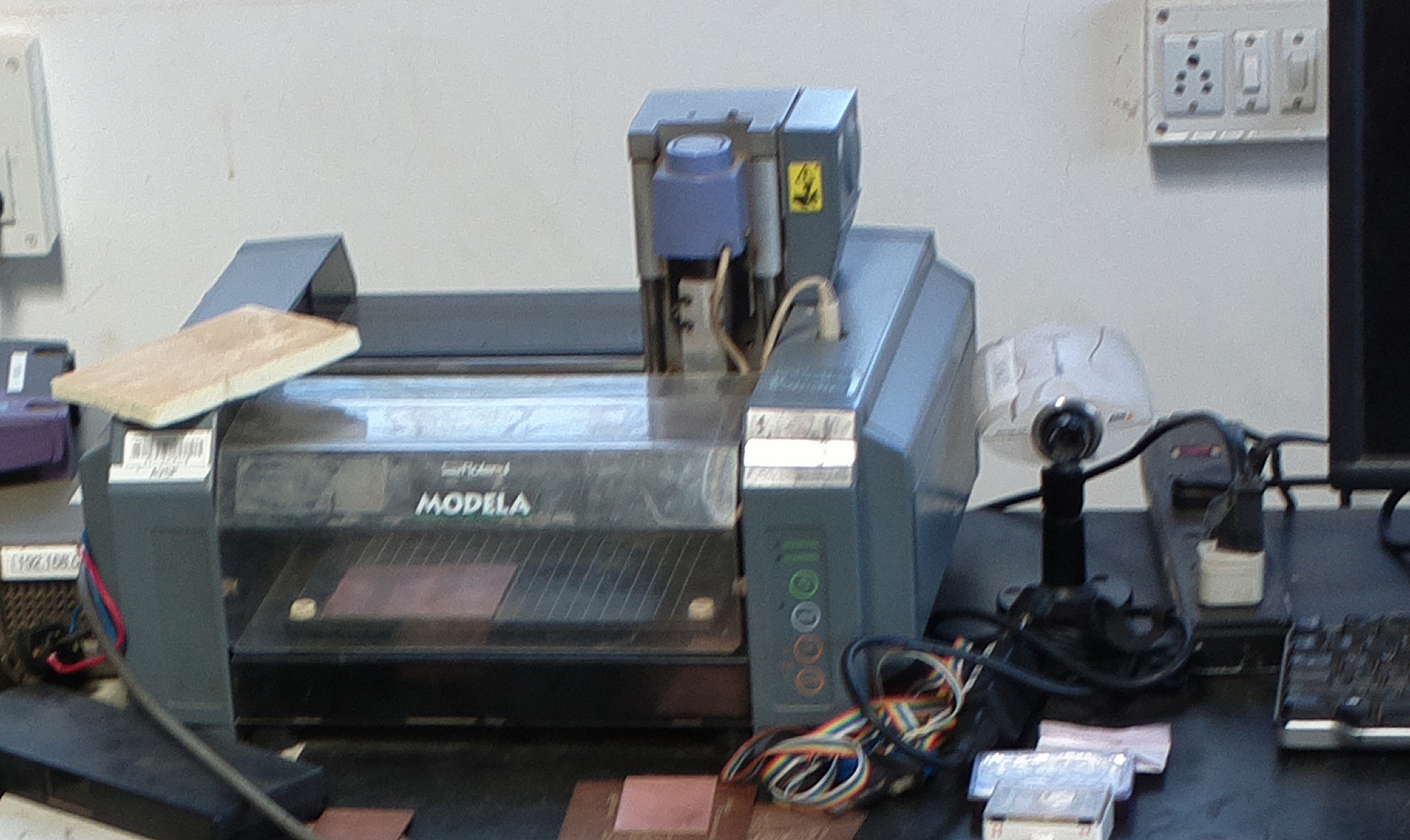 Roland MODELA MDX-20 3D scanning milling machine